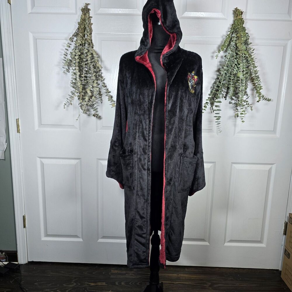 Wizarding World of Harry Potter Gryffindor Robe Adult Medium P.Jammy SOFT SOFT